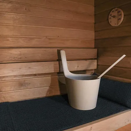 Location With Sauna & Parking - Ailo