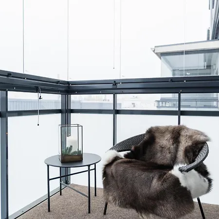 Location - Sauna & Parking - Lapnest