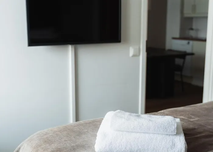 Apartment Location - Sauna & Parking - Lapnest